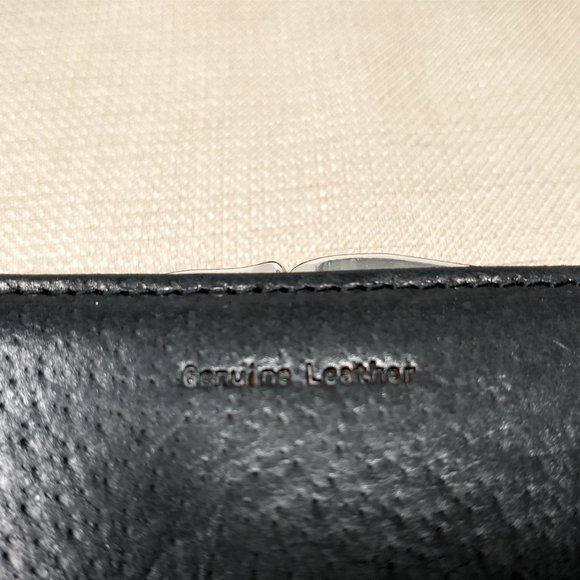 DIVINITY BRAND BLACK LEATHER TRIFOLD WALLET - Picture 5 of 8